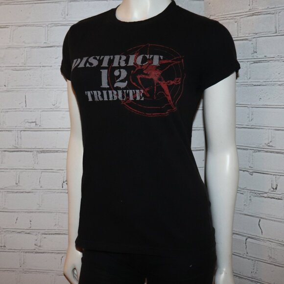 🔥🏹 District 12 Tribute Tee · Hunger Games · Size M · Bold & Rebellious - Picture 1 of 6